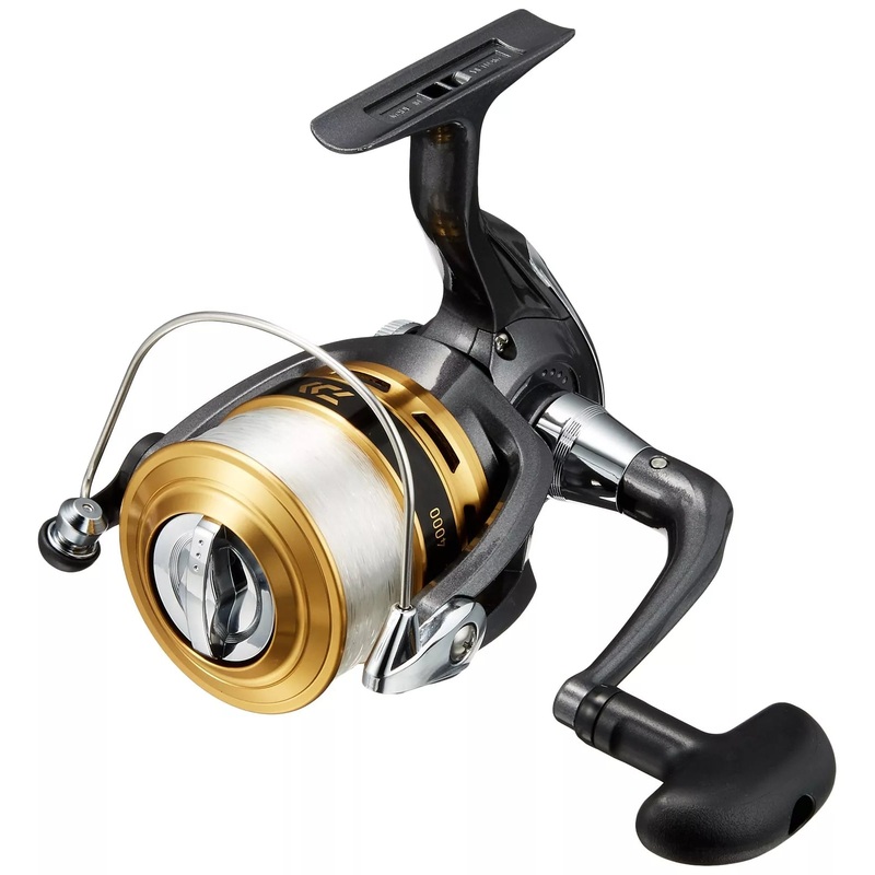 Daiwa Joinus 4000 Spinning Reel  Gold/Black 4000