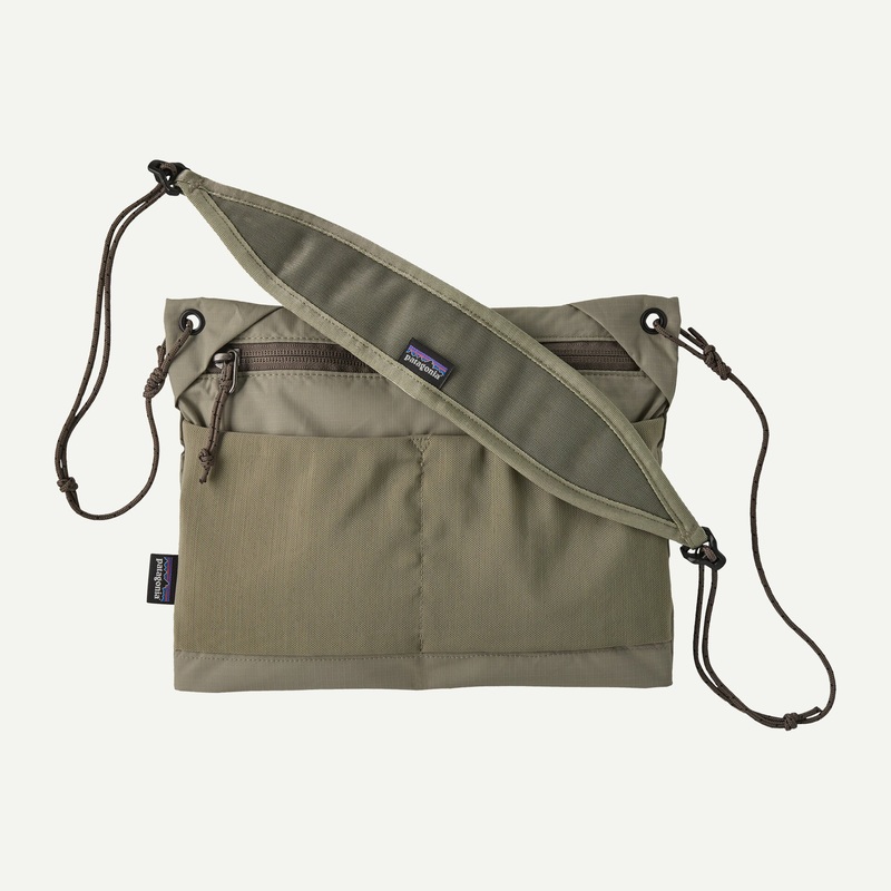 Patagonia – Terravia Sacoche River Rock Green