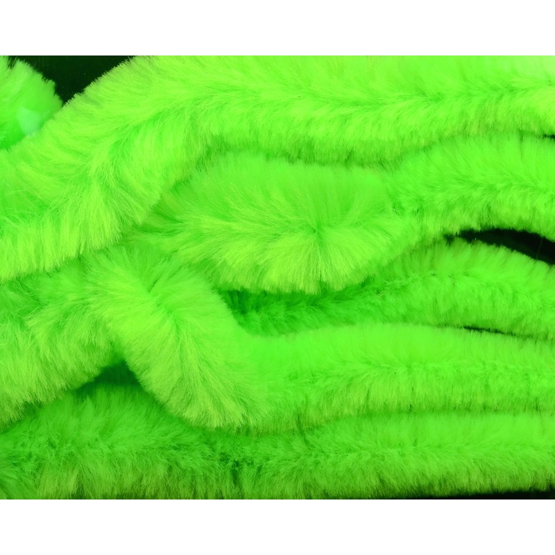 Hareline Mangum’s UV2 Dragon Tails Micro Black