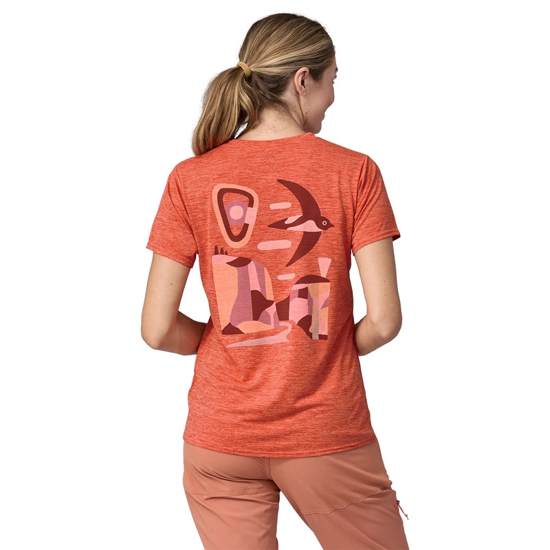 Patagonia W’s Capilene Cool Daily Graphic Shirt – Lands Granite Swift: Pimento Red X-Dye XS